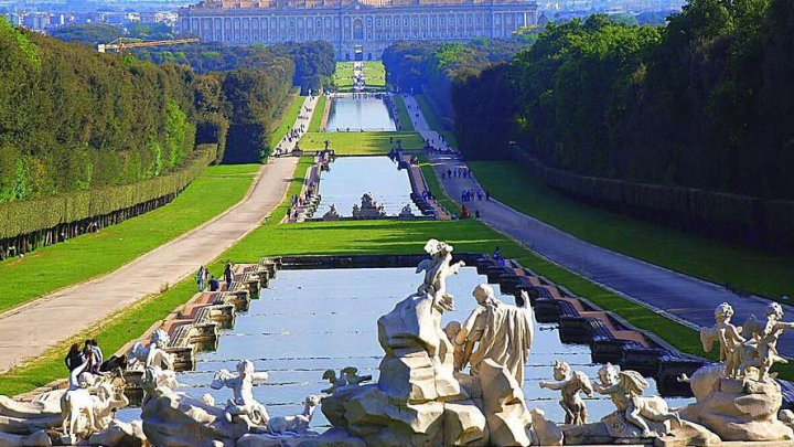 Il Parco della Reggia di Caserta - Parco archeologico di Paestum e degustazione mozzarella di bufala - 2 Agosto 2026